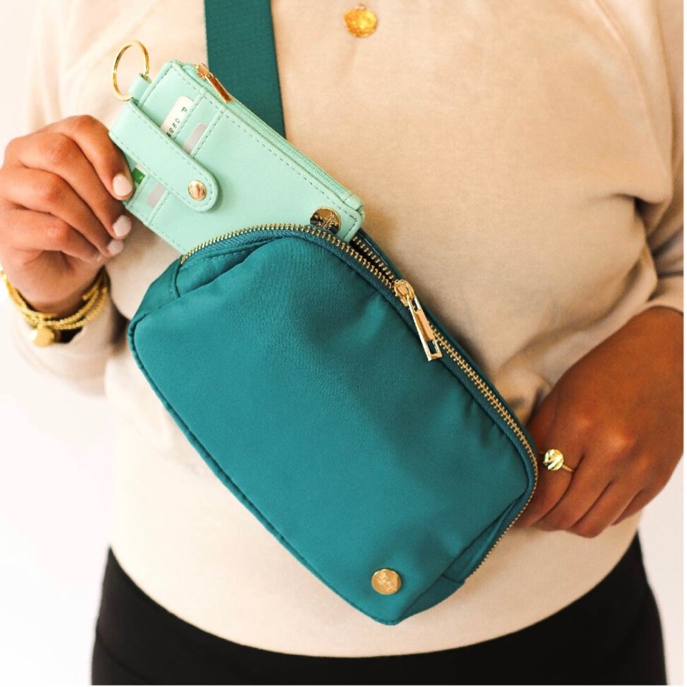 BRAND NEW WITH TAGS  All You Need Belt Bag + Wallet Pink Teal and Clementine - Picture 2 of 9